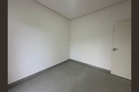 Casa de condomínio à venda com 135m², 3 quartos e 2 vagasQuarto 2