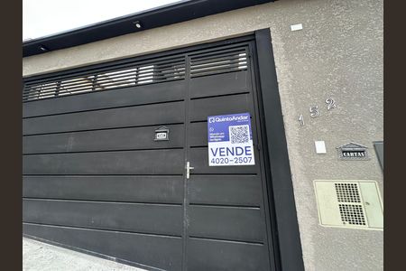 Casa de condomínio à venda com 135m², 3 quartos e 2 vagasFachada
