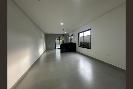 Casa de condomínio à venda com 135m², 3 quartos e 2 vagasSala