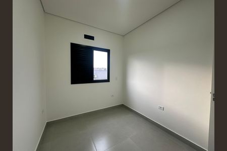 Casa de condomínio à venda com 135m², 3 quartos e 2 vagasQuarto 1