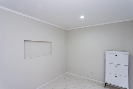 Casa para alugar com 180m², 5 quartos e 1 vaga Casa para alugar com 180m², 5 quartos e 1 vagaQuarto 1