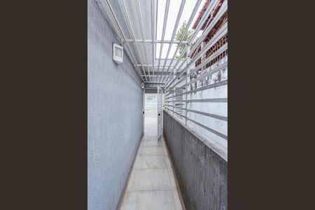 Casa para alugar com 180m², 5 quartos e 1 vaga Casa para alugar com 180m², 5 quartos e 1 vagaCorredor de serviço