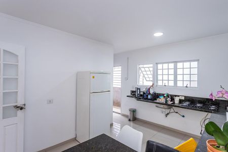 Casa para alugar com 180m², 5 quartos e 1 vaga Casa para alugar com 180m², 5 quartos e 1 vagaCozinha