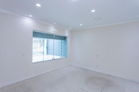 Casa para alugar com 180m², 5 quartos e 1 vaga Casa para alugar com 180m², 5 quartos e 1 vagaQuarto 4