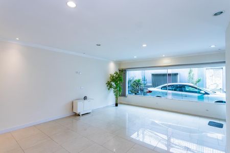 Sala de casa para alugar com 5 quartos, 180m² em Vila Pereira Barreto, São Paulo