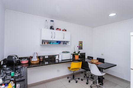 Casa para alugar com 180m², 5 quartos e 1 vaga Casa para alugar com 180m², 5 quartos e 1 vagaCozinha