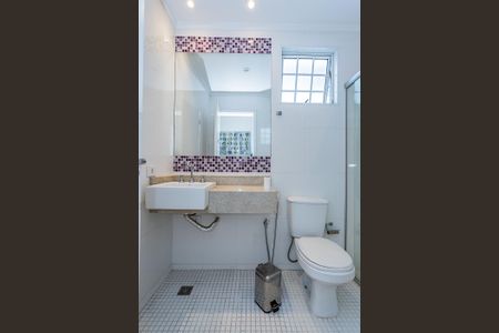 Casa para alugar com 180m², 5 quartos e 1 vaga Casa para alugar com 180m², 5 quartos e 1 vagaBanheiro