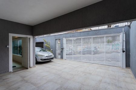 Garagem compartilhada de casa para alugar com 5 quartos, 180m² em Vila Pereira Barreto, São Paulo