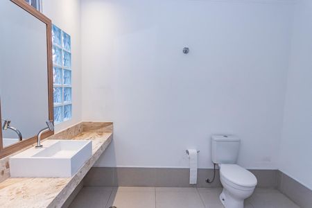 Casa para alugar com 180m², 5 quartos e 1 vaga Casa para alugar com 180m², 5 quartos e 1 vagaLavabo