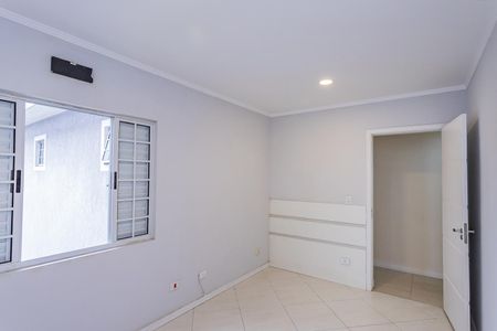 Casa para alugar com 180m², 5 quartos e 1 vaga Casa para alugar com 180m², 5 quartos e 1 vagaQuarto 3