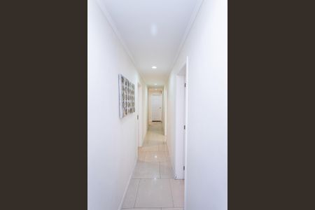 Corredor de casa para alugar com 5 quartos, 180m² em Vila Pereira Barreto, São Paulo