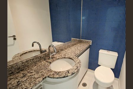 Apartamento para alugar com 158m², 3 quartos e 3 vagas Apartamento para alugar com 158m², 3 quartos e 3 vagasBanheiro