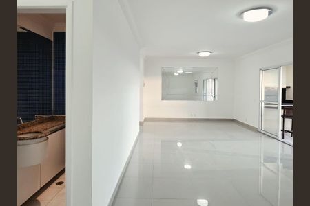 Apartamento para alugar com 158m², 3 quartos e 3 vagas Apartamento para alugar com 158m², 3 quartos e 3 vagasSala