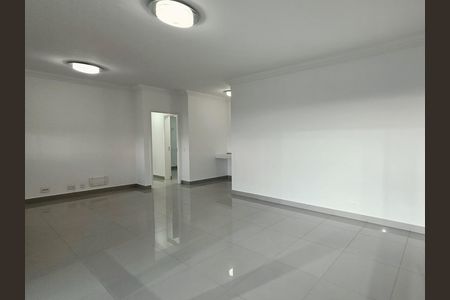 Apartamento para alugar com 158m², 3 quartos e 3 vagas Apartamento para alugar com 158m², 3 quartos e 3 vagasSala