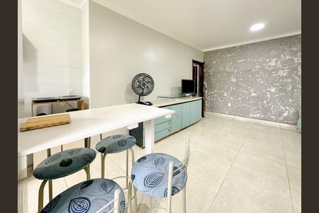 Apartamento para alugar com 62m², 2 quartos e 1 vagaCozinha