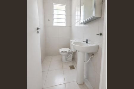 Apartamento à venda com 58m², 2 quartos e sem vaga Apartamento à venda com 58m², 2 quartos e sem vagaBanheiro
