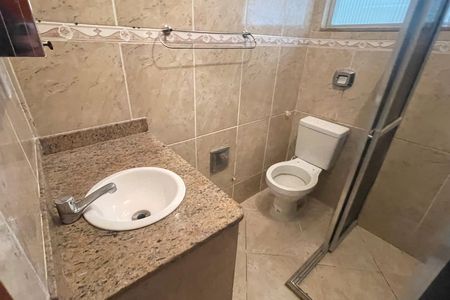 Casa para alugar com 100m², 3 quartos e 2 vagas Casa para alugar com 100m², 3 quartos e 2 vagasBanheiro 2