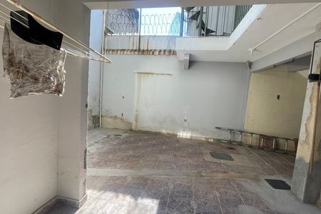 Casa para alugar com 100m², 3 quartos e 2 vagas Casa para alugar com 100m², 3 quartos e 2 vagasQuintal
