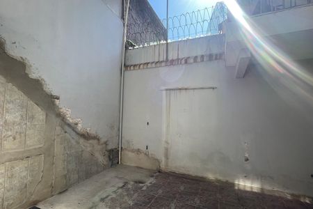 Casa para alugar com 100m², 3 quartos e 2 vagas Casa para alugar com 100m², 3 quartos e 2 vagasQuintal