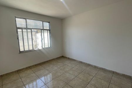 Quarto de casa para alugar com 3 quartos, 100m² em Parque Laguna E Dourados, Duque de Caxias
