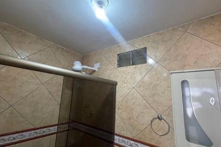 Casa para alugar com 100m², 3 quartos e 2 vagas Casa para alugar com 100m², 3 quartos e 2 vagasBanheiro