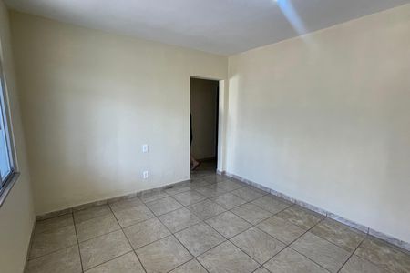 Sala de casa para alugar com 3 quartos, 100m² em Parque Laguna E Dourados, Duque de Caxias