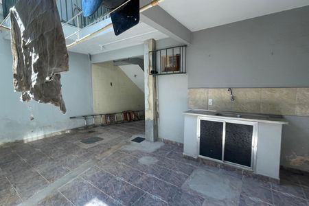 Casa para alugar com 100m², 3 quartos e 2 vagas Casa para alugar com 100m², 3 quartos e 2 vagasQuintal