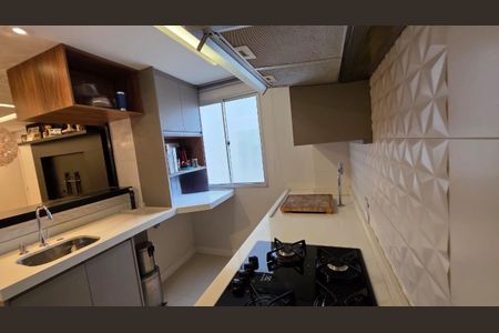 Cozinha de apartamento à venda com 2 quartos, 44m² em Parque das Cachoeiras, Campinas