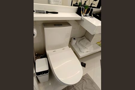 Apartamento para alugar com 85m², 1 quarto e 2 vagas Apartamento para alugar com 85m², 1 quarto e 2 vagasPavimento inferior - Banheiro