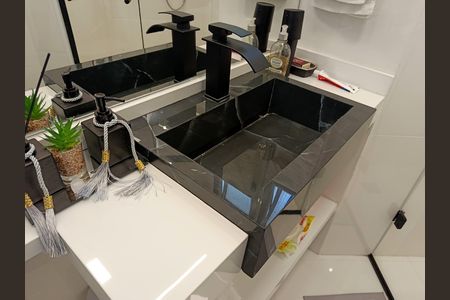 Apartamento para alugar com 85m², 1 quarto e 2 vagas Apartamento para alugar com 85m², 1 quarto e 2 vagasPavimento inferior - Banheiro
