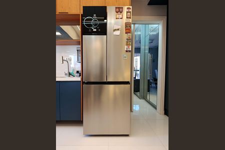 Apartamento para alugar com 85m², 1 quarto e 2 vagas Apartamento para alugar com 85m², 1 quarto e 2 vagasPavimento inferior - Cozinha