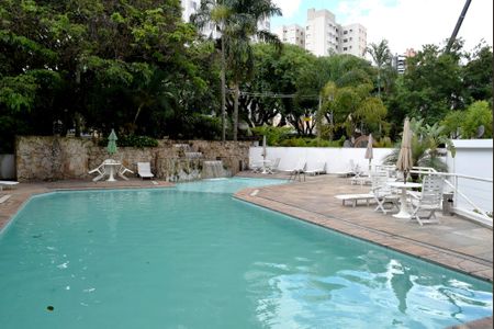 Apartamento para alugar com 85m², 1 quarto e 2 vagasPiscina