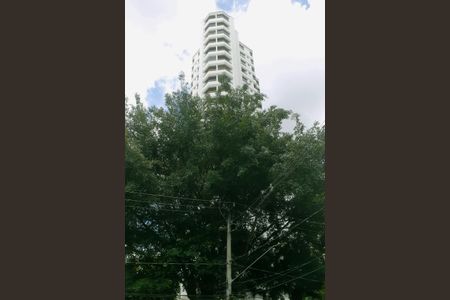Apartamento para alugar com 85m², 1 quarto e 2 vagas Apartamento para alugar com 85m², 1 quarto e 2 vagasFachada