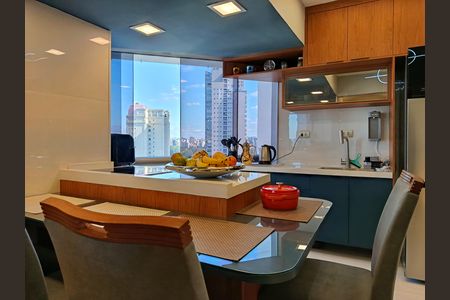 Pavimento inferior - Cozinha de apartamento para alugar com 1 quarto, 85m² em Paraíso, São Paulo