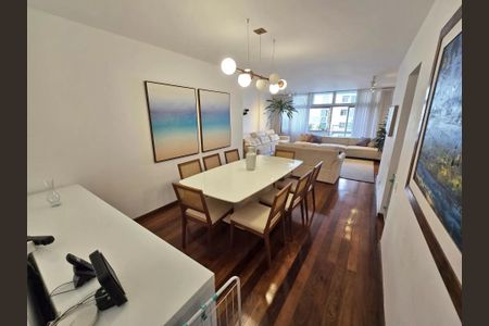 Apartamento à venda com 170m², 4 quartos e 3 vagas