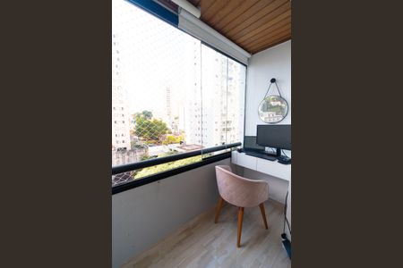 Sacada da Sala de apartamento à venda com 2 quartos, 50m² em Chácara Inglesa, São Paulo