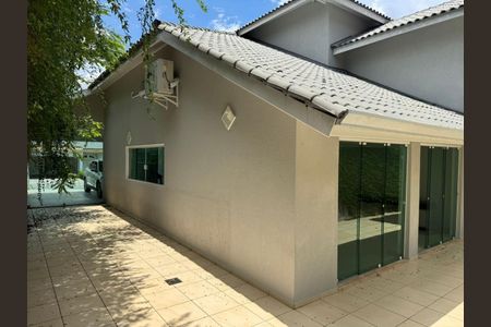 Casa à venda com 4 quartos, 420m² em Alphaville, Santana de Parnaíba