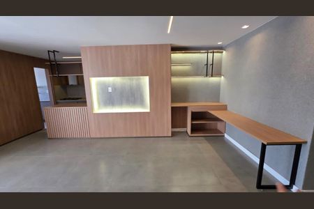 Apartamento para alugar com 3 quartos, 126m² em Cambuí, Campinas