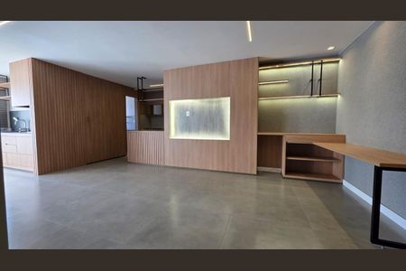 Apartamento para alugar com 3 quartos, 126m² em Cambuí, Campinas
