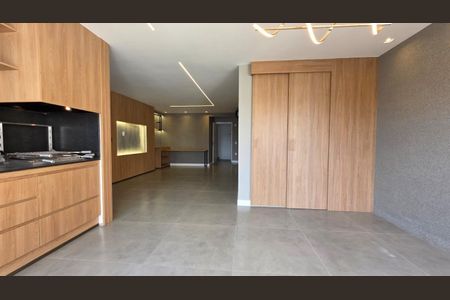 Apartamento para alugar com 3 quartos, 126m² em Cambuí, Campinas