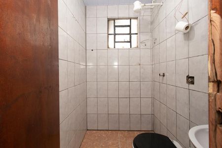 Casa para alugar com 80m², 3 quartos e 3 vagasBanheiro Social