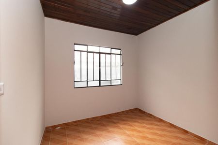 Quarto 2 de casa para alugar com 3 quartos, 80m² em Cidade Industrial de Curitiba, Curitiba