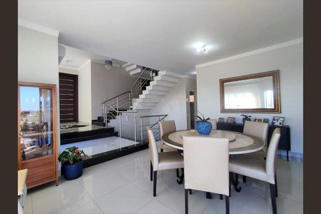 Casa para alugar com 4 quartos, 364m² em Swiss Park, Campinas