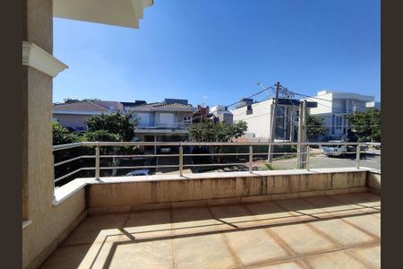 Casa para alugar com 364m², 4 quartos e 2 vagas