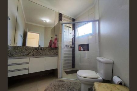 Casa para alugar com 364m², 4 quartos e 2 vagas
