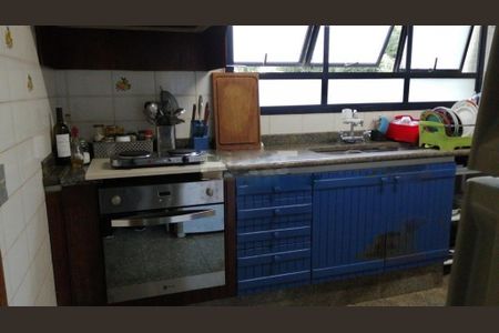 Apartamento para alugar com 4 quartos, 330m² em Cambuí, Campinas