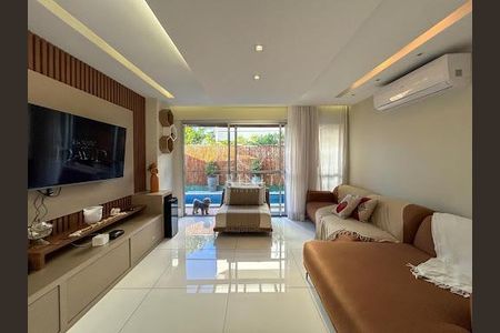 Casa à venda com 306m², 4 quartos e 2 vagas