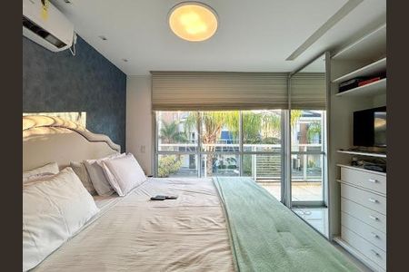 Casa à venda com 306m², 4 quartos e 2 vagas