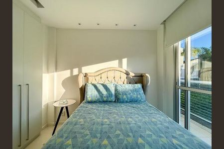Casa à venda com 306m², 4 quartos e 2 vagas