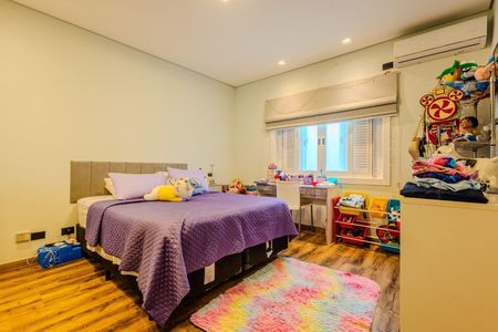 Casa à venda com 3 quartos, 360m² em Alphaville, Santana de Parnaíba